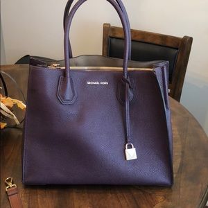 Plum Michael Kors Handbag- w/ shoulder strap